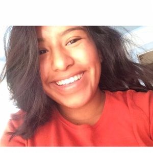 Meet your Posher, Vickyvicky